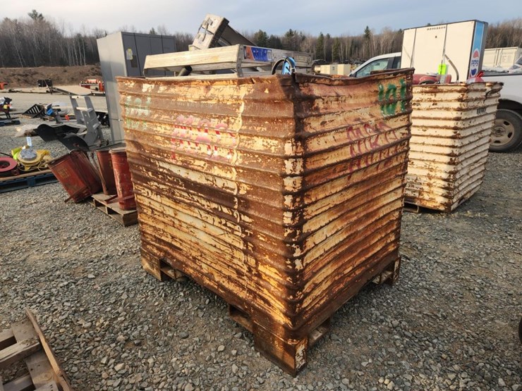 #6034-•-forkable-bin-of-misc.-fire-extinguishers-image-3