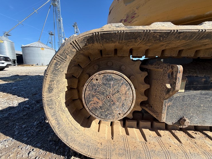 caterpillar-305e2-cr-image-19