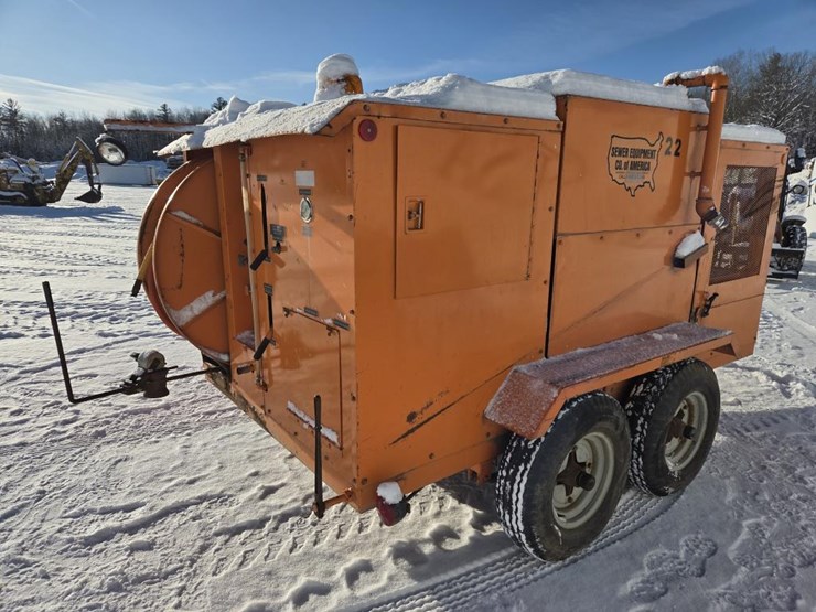 #5000-•-sewer-equipment-tandem-axle-sewer-jetter-trailer-image-5