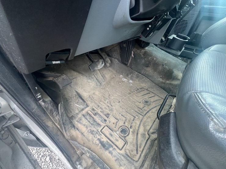 2015-ford-f350-xl-image-20