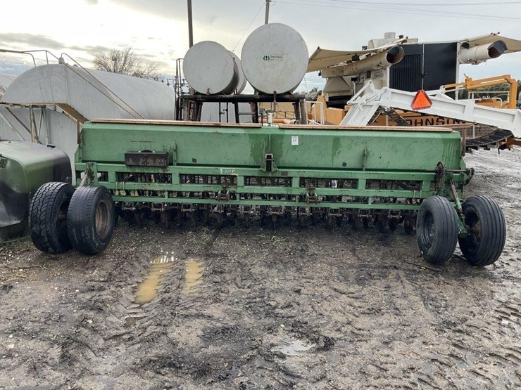great-plains-15'-3-pt-grain-drill-image-14