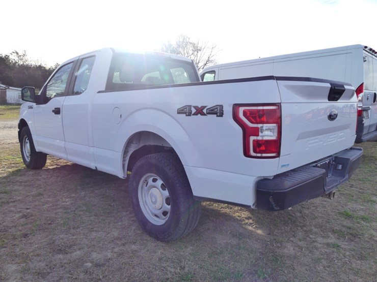 2019-ford-f150-image-4