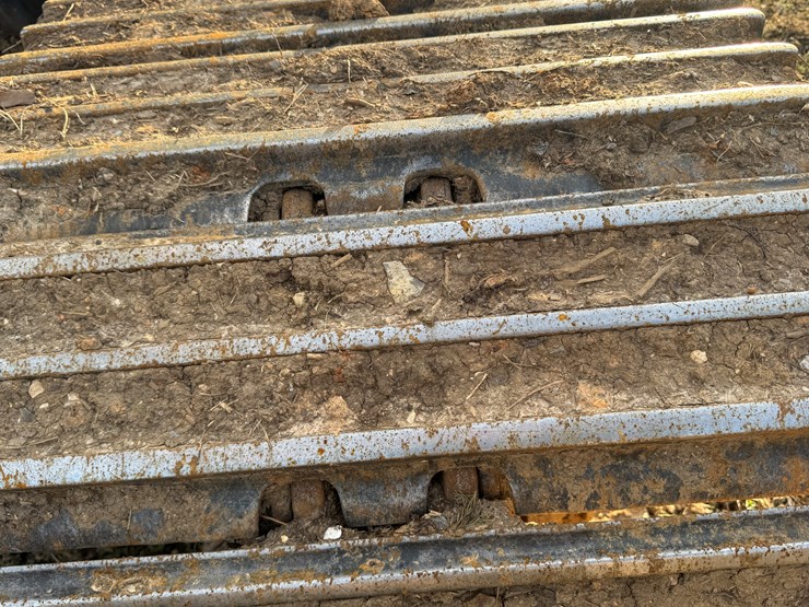 komatsu-pc270-lc-8-image-100