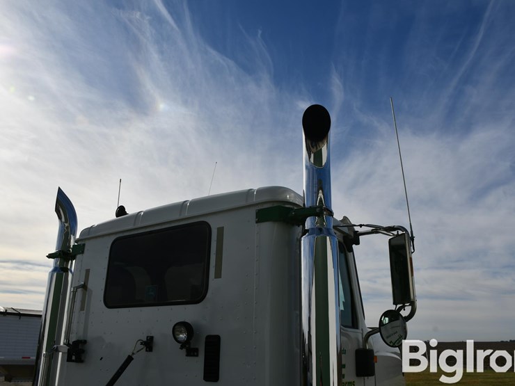 2007-international-9900i-image-19