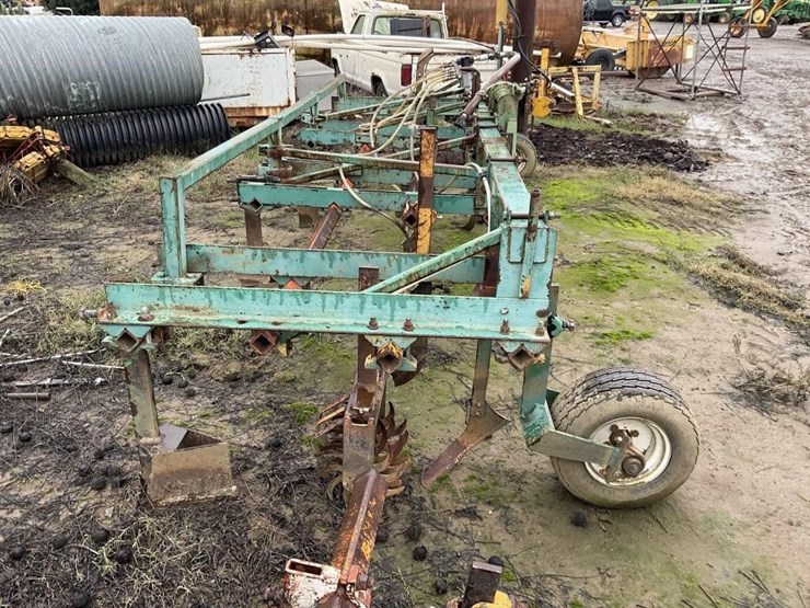 custom-3-pt-3-row-60"-cultivator-image-4