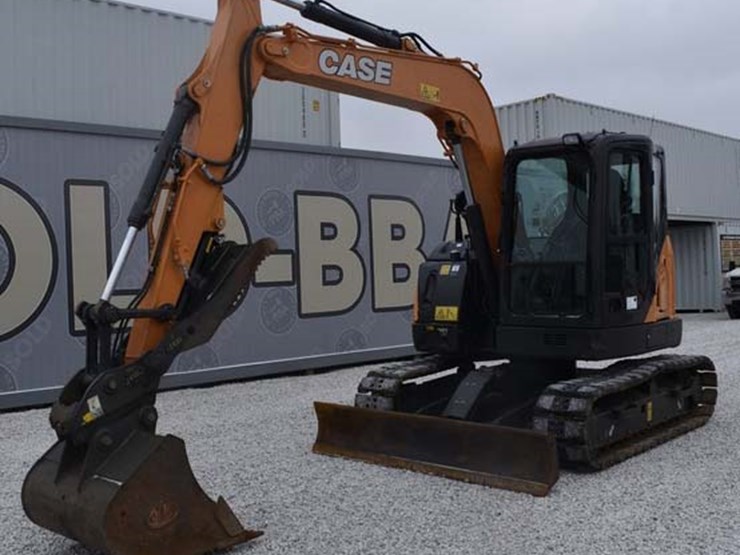 2022-case-cx75csr-image-1