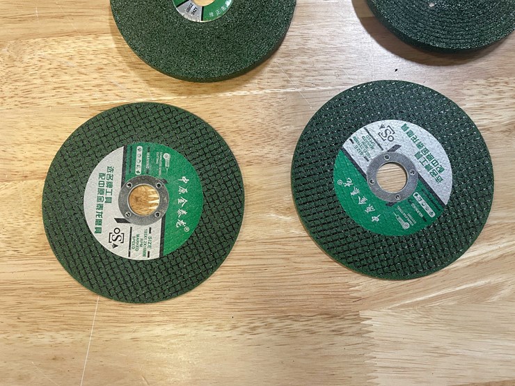 #2042-•-dewalt-style-cut-off-tool-kit-with-batteries-and-case-(pr11)-image-21