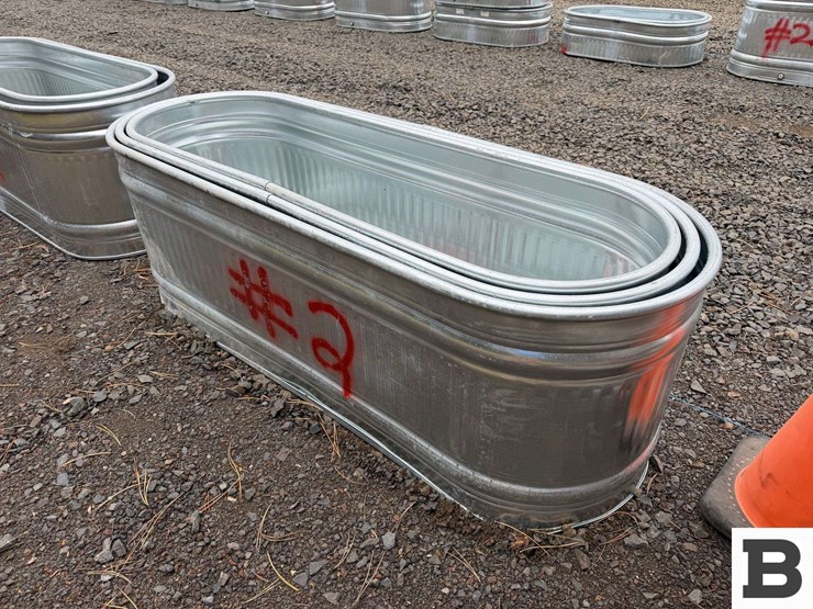 behlen-country-galvanized-round-end-stock-tanks---factory-defect/damaged-image-3