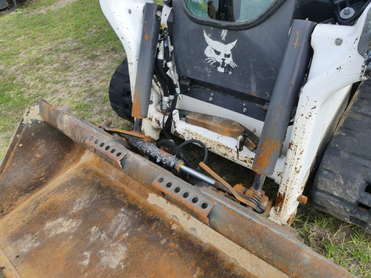 2021-bobcat-t66-image-10
