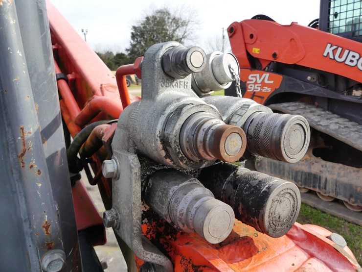 kubota-svl95-2s-image-12