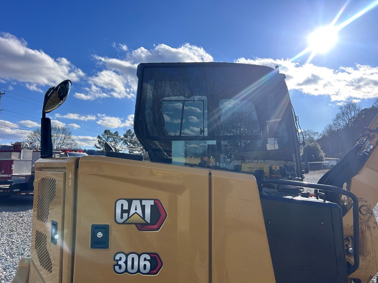 caterpillar-306-cr-image-20