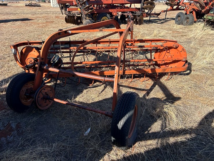 #99-•-allis-chalmers-hay-rake-image-4