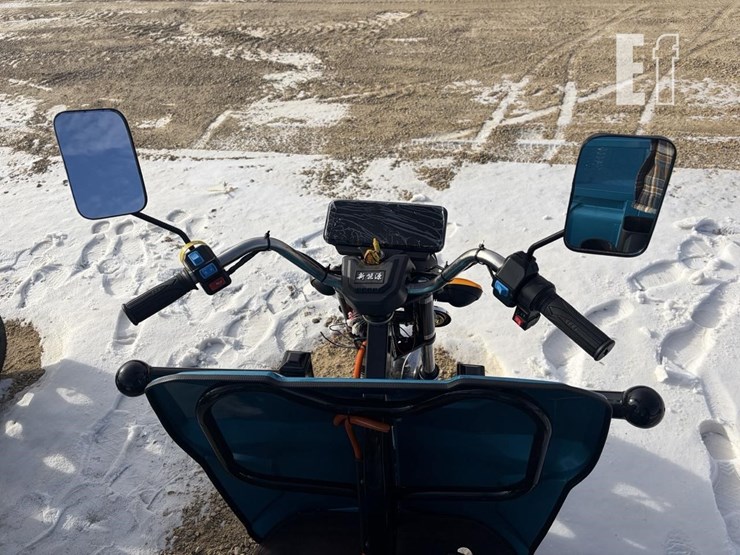 sdlanch-iret13-electric-tricycle-image-6