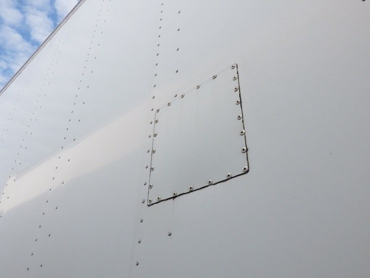 2018-hyundai-translead-image-10