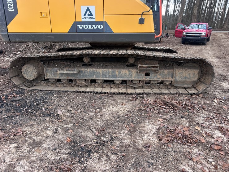 2022-volvo-ec220el-image-49