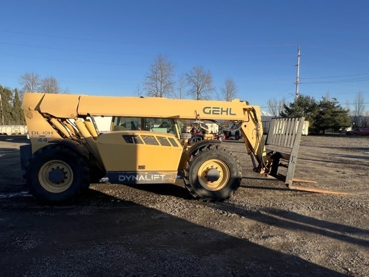 2004-gehl-dl10h44-image-3