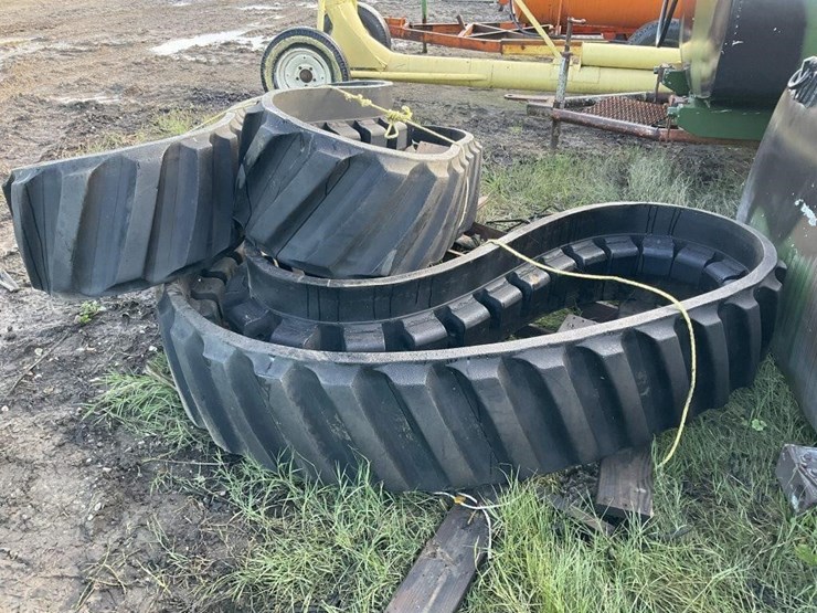 set-of-(2)-camoplast-16.5"-belts-image-3