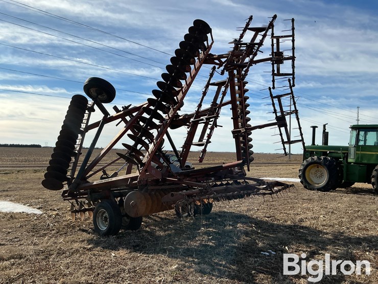 international-490-image-7