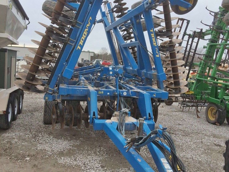 land-7431-29ft-disc,-vertical-tillage,-with-rear-basket,-walking-tandems,-19''-front-blades,-nice-image-11