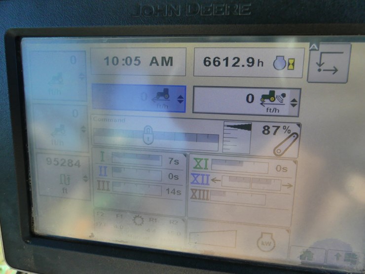 2019-john-deere-6125r-image-18