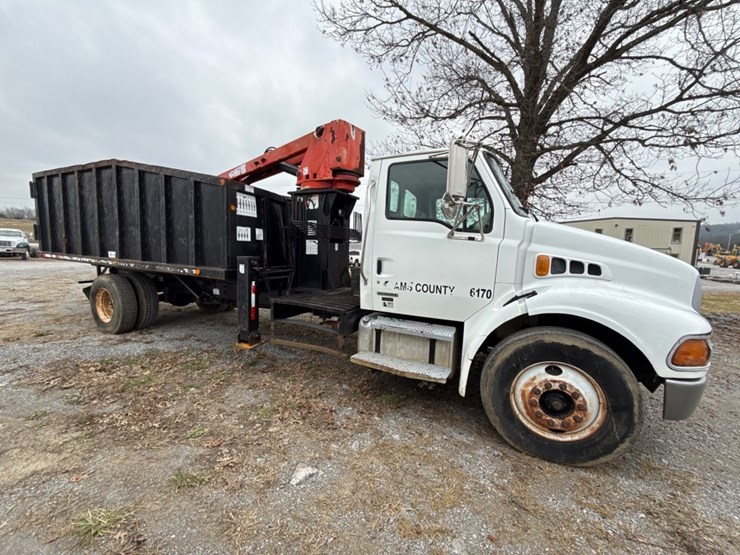 #30694-•-2008-sterling-litter/debris-truck-image-7