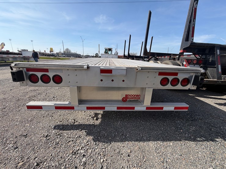 2023-doonan-titanium-image-14