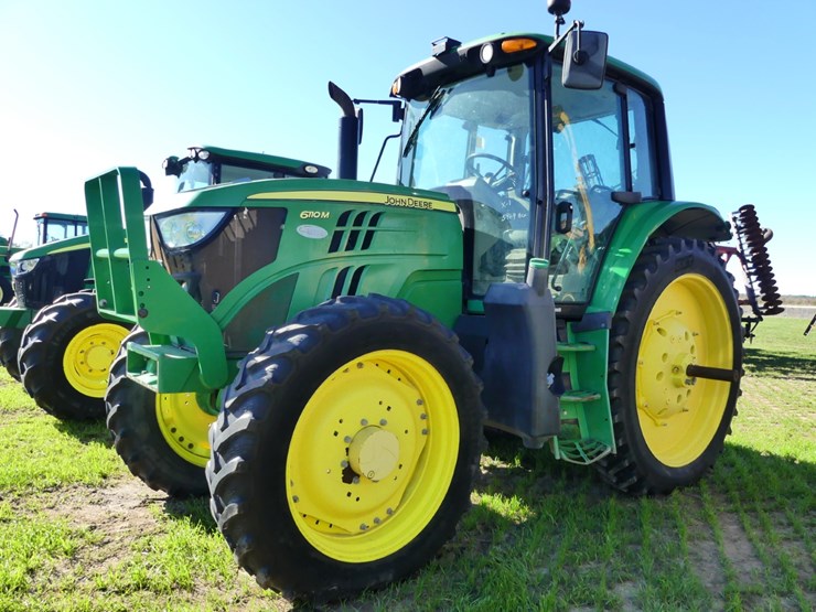 2016-john-deere-6110m-image-2