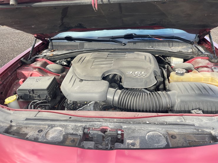 #1024-•-2012-chrysler-300-awd-sedan-(has-paperwork-to-obtain-title)-image-20