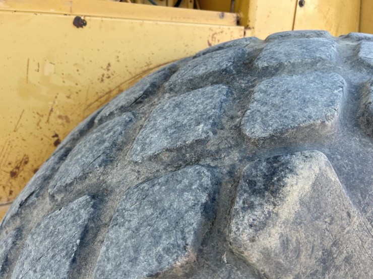 1992-caterpillar-cs-563-image-53