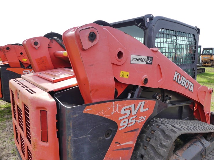 kubota-svl95-2s-image-7