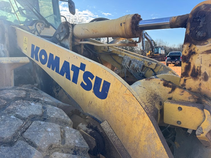 komatsu-wa380-7-image-26