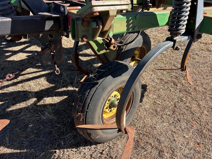 john-deere-610-image-6