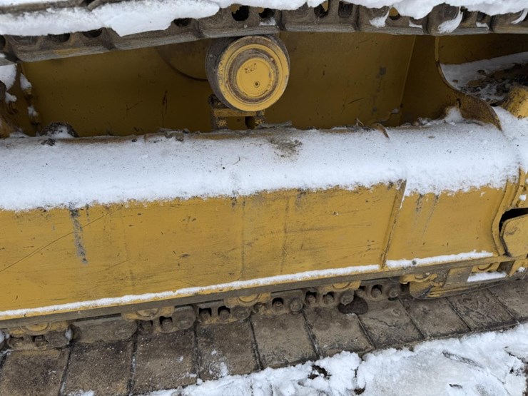 caterpillar-d4k-xl-image-44