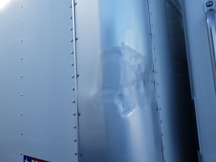 2020-hino-268a-image-6