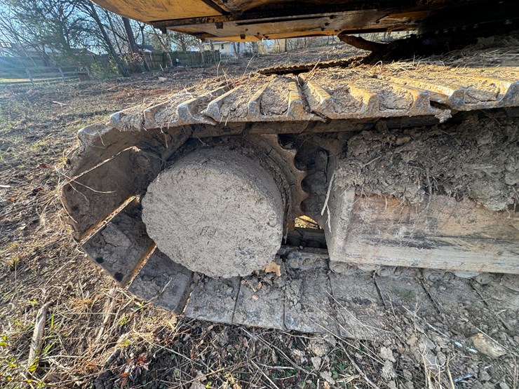 komatsu-pc270-lc-8-image-85