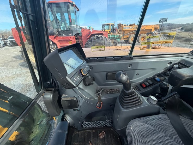 hyundai-robex-60cr-9a-image-16