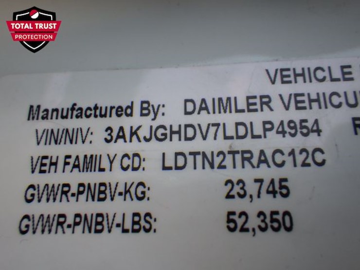 2020-freightliner-cascadia-113-image-26