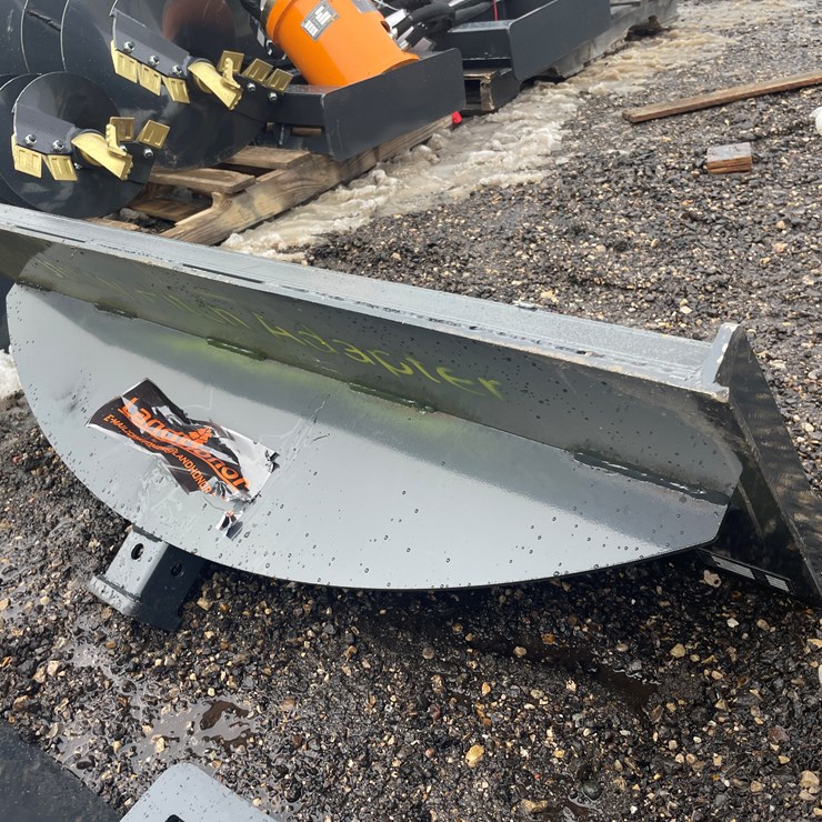 #1154 • Unused, Landhonor Skidsteer Utility Hitch Adapter 2" Receiver