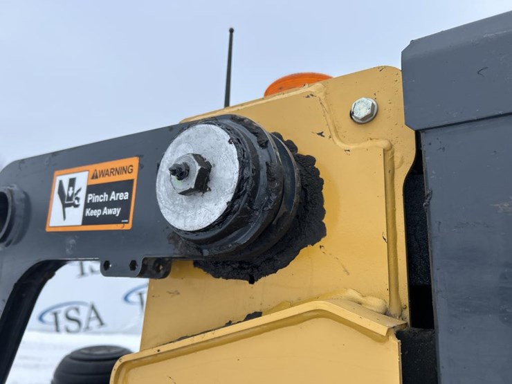 2019-deere-331g-image-28