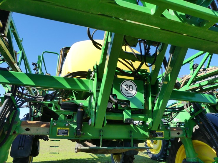 2022-john-deere-r4023-image-10