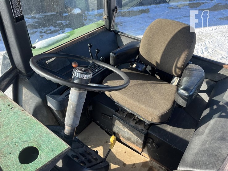 john-deere-4440-image-21