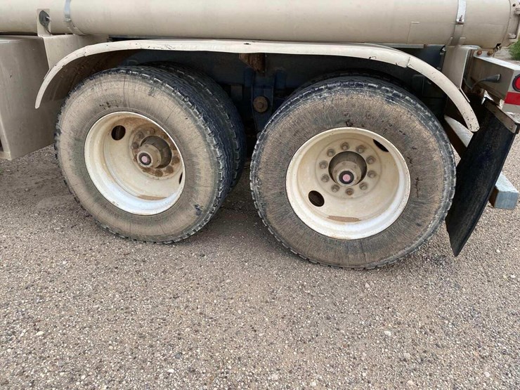 1998-polar-tank-image-3