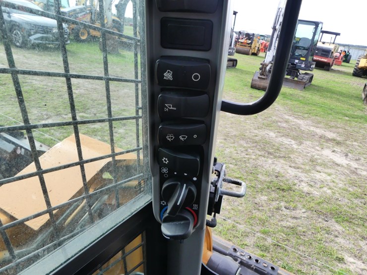 2022-case-sv280-image-19