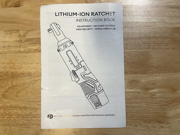 #2033-•-dewalt-style-cordless-ratchet-wrench-with-(2)-batteries,-charger-and-case-(pr12)-image-2