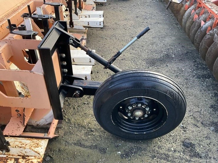 lws-3-pt-5-row-60"-pto-"lay-by"-mulcher-image-22