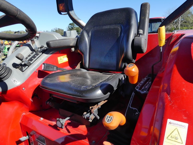 massey-ferguson-1759-image-12