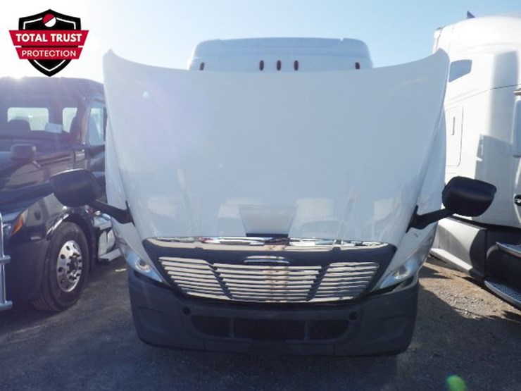 2020-freightliner-cascadia-113-image-29