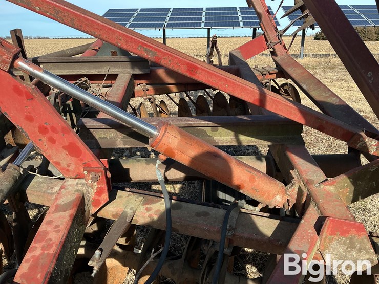 international-490-image-10