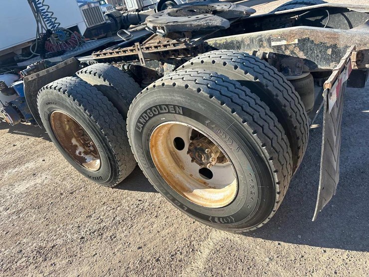 2011-western-star-4900-image-9