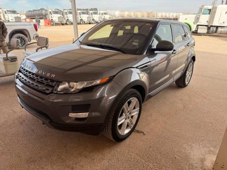 2015-land-rover-range-rover-image-2